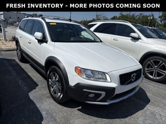 Used 2014 Volvo XC70 3.2 image 1