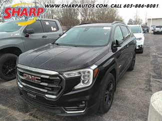 Used 2022 GMC Terrain AT4 image 1