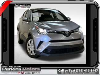 Used 2019 Toyota C-HR LE image 1