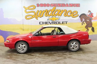 Used 1993 Pontiac Sunbird SE image 1