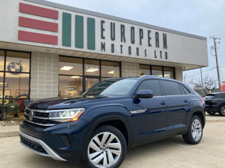 Used 2020 Volkswagen Atlas Cross Sport SE image 1