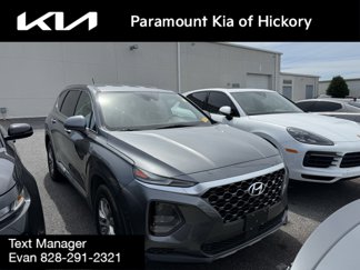 Used 2019 Hyundai Santa Fe SE image 1