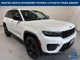 Used 2023 Jeep Grand Cherokee Altitude image 1