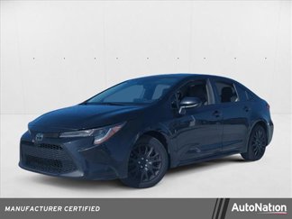 Certified 2022 Toyota Corolla LE image 1