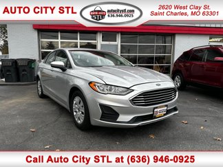Used 2019 Ford Fusion S image 1