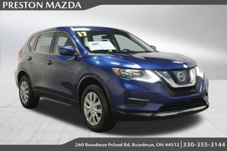 Used 2017 Nissan Rogue S image 1