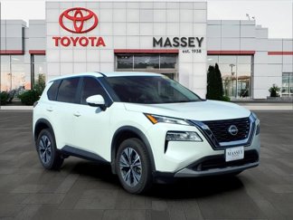 Used 2023 Nissan Rogue SV image 1