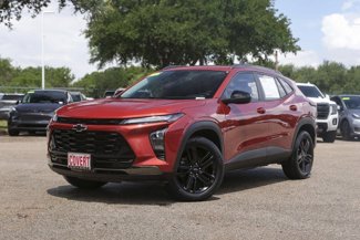 Used 2024 Chevrolet Trax ACTIV w/ Sunroof Package image 1