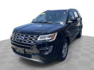Used 2017 Ford Explorer XLT w/ Equipment Group 202A image 1