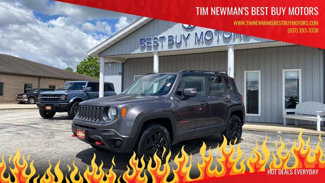Used 2018 Jeep Renegade Trailhawk w/ Cold Weather Group II image 1