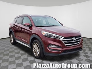 Used 2017 Hyundai Tucson SE Plus w/ Cargo Package video 1