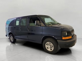 Used 2016 Chevrolet Express 3500 image 1