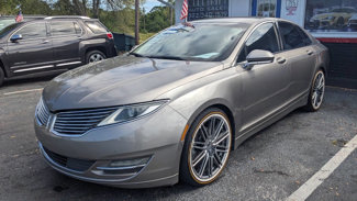 Used 2015 Lincoln MKZ w/ Technology Package image 1