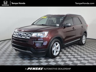 Used 2019 Ford Explorer XLT image 1