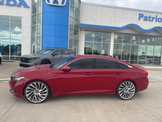 Used 2018 Honda Accord Sport image 1