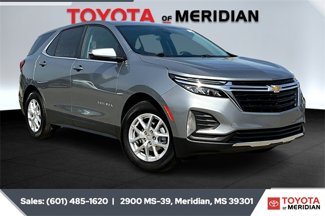 Used 2023 Chevrolet Equinox LT image 1