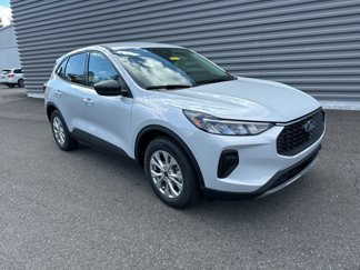 New 2025 Ford Escape Active w/ Active Premium Tech Pack image 1