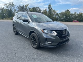 Used 2018 Nissan Rogue SV w/ Premium Package image 1