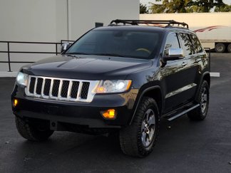 Used 2013 Jeep Grand Cherokee Overland image 1