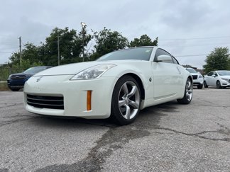 Used 2006 Nissan 350Z Base w/ (K96) Aerodynamics Pkg image 1