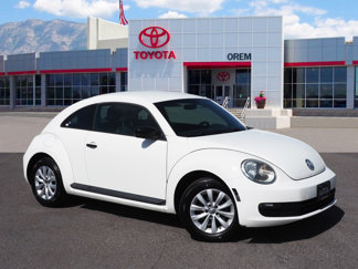 Used 2013 Volkswagen Beetle 2.5 image 1