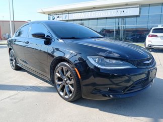 Used 2015 Chrysler 200 S w/ Comfort Group image 1