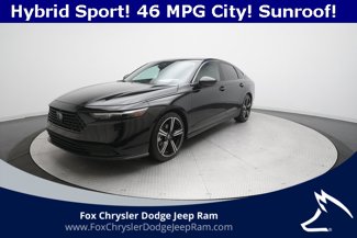 Used 2023 Honda Accord Sport image 1