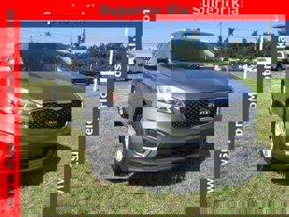 Used 2017 Kia Sorento LX w/ LX Convenience Package image 1