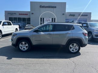 Used 2022 Jeep Compass Latitude w/ Convenience Group image 1