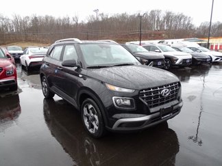 New 2025 Hyundai Venue SEL image 1