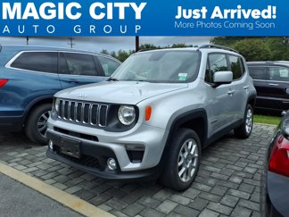 Used 2019 Jeep Renegade Latitude w/ Cold Weather Group image 1