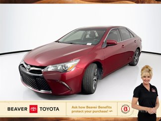 Used 2015 Toyota Camry LE image 1