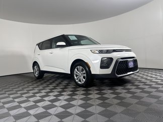 Used 2022 Kia Soul LX image 1