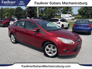 Used 2013 Ford Focus SE w/ SE Winter Pkg image 1