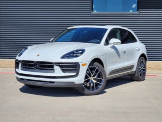 Certified 2024 Porsche Macan image 1