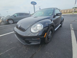 Used 2019 Volkswagen Beetle 2.0T S image 1