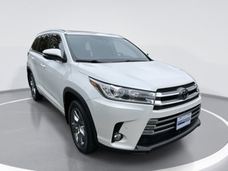 Used 2018 Toyota Highlander Limited Platinum image 1
