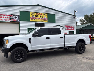 Used 2017 Ford F350 XLT image 1