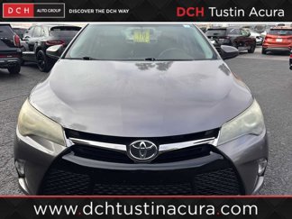 Used 2016 Toyota Camry SE image 1