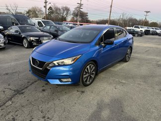 Used 2020 Nissan Versa SR image 1