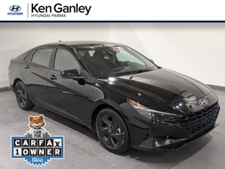 Used 2023 Hyundai Elantra SEL image 1