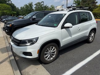 Used 2018 Volkswagen Tiguan Limited image 1