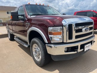 Used 2010 Ford F250 Lariat image 1