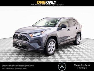 Used 2019 Toyota RAV4 LE image 1