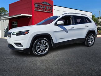 Used 2019 Jeep Cherokee Latitude Plus image 1