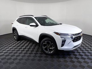 New 2025 Chevrolet Trax LT w/ Driver Confidence Package image 1