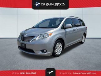Used 2017 Toyota Sienna XLE Premium image 1