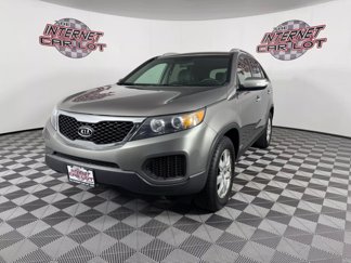 Used 2013 Kia Sorento LX image 1