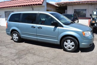 Used 2008 Chrysler Town & Country LX image 1