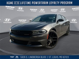 Used 2021 Dodge Charger SXT w/ Leather Interior Group image 1